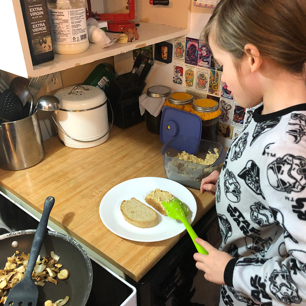 hummus on toast